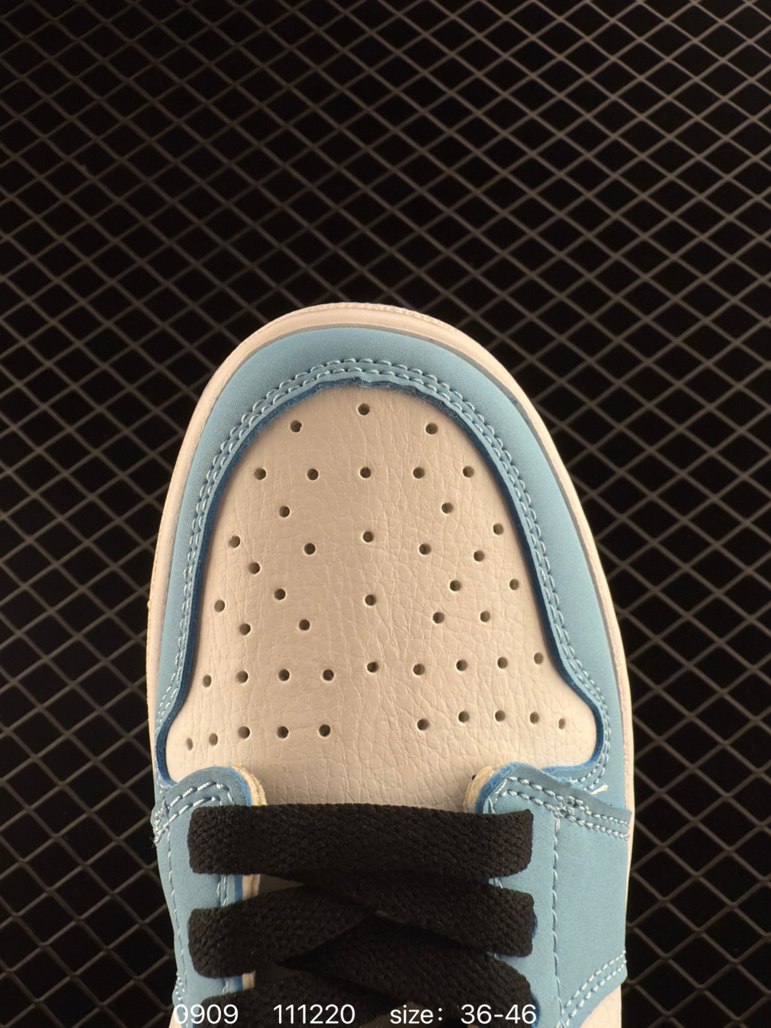 Nike Air Jordan 1 Retro High OG”Black/White“